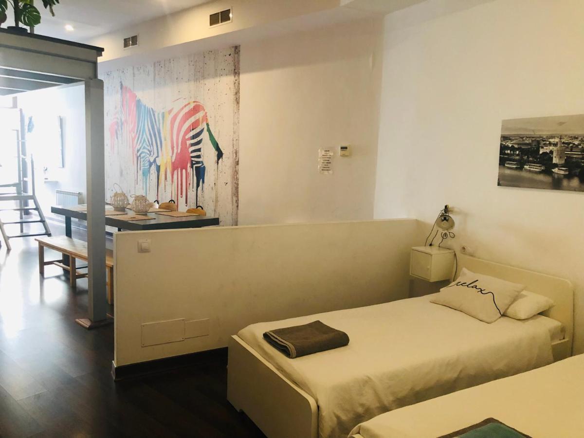 Appartamento Lujoso Loft A 2Min A Pie Del Casco Historico Siviglia Esterno foto