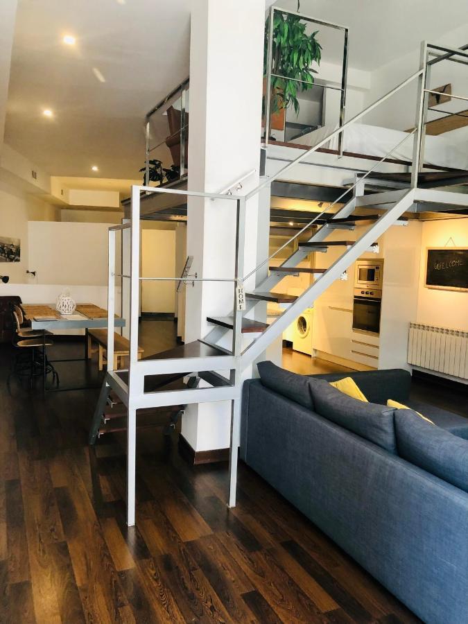 Appartamento Lujoso Loft A 2Min A Pie Del Casco Historico Siviglia Esterno foto